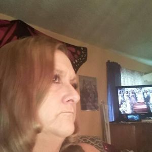 Meet your Posher, Debra